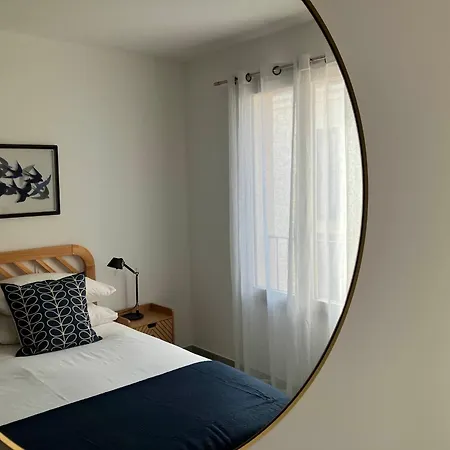 Fabulous Two-bedroom With Parking Appartement